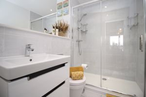 En-Suite- click for photo gallery